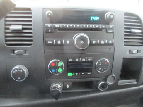 Used 2013 Chevrolet Silverado 1500 LT w/ All-Star Edition image 8