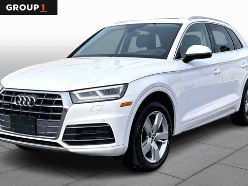 Used 2019 Audi Q5 2.0T Premium Plus image 1