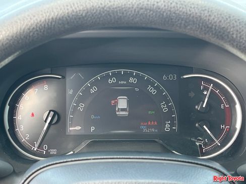 Certified 2025 Toyota RAV4 XLE FWD image 25