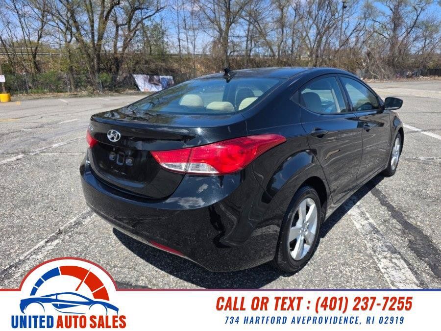 Used 2013 Hyundai Elantra GLS FWD image 5
