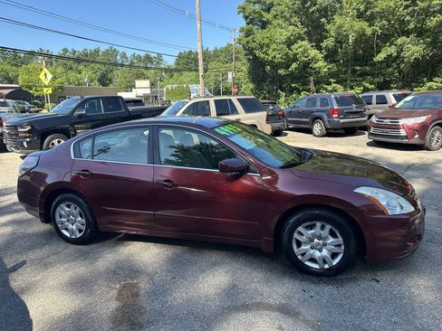 Used 2010 Nissan Altima 2.5 S FWD image 7