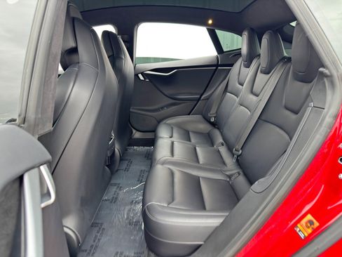 Used 2018 Tesla Model S 75D image 39