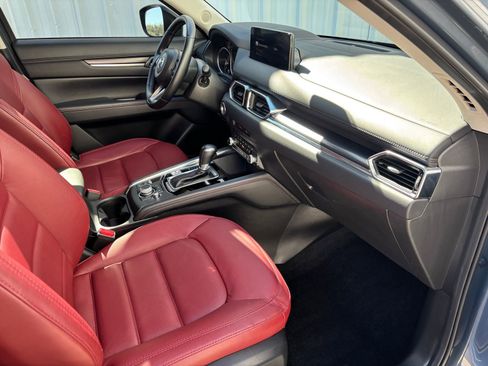 Used 2023 MAZDA CX-5 Carbon Edition image 38