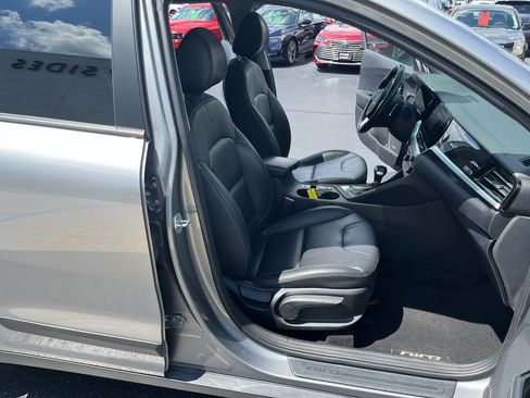 Used 2022 Kia Niro EX Premium FWD image 52