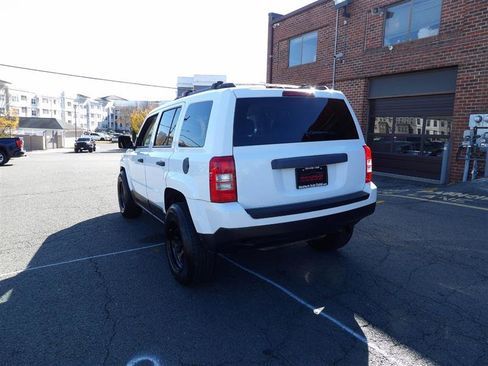 Used 2017 Jeep Patriot Sport w/ Power Value Group image 5