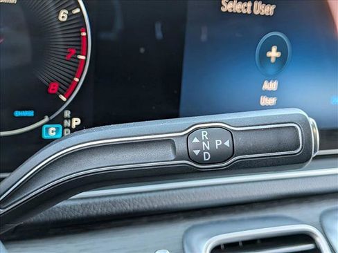 Used 2024 Mercedes-Benz GLS 450 4MATIC image 19