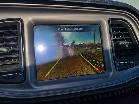 Used 2023 Dodge Challenger R/T w/ Plus Package image 18