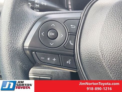 Used 2026 Toyota Corolla LE FWD image 26