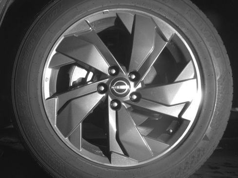 Used 2025 Nissan Rogue SV FWD image 12