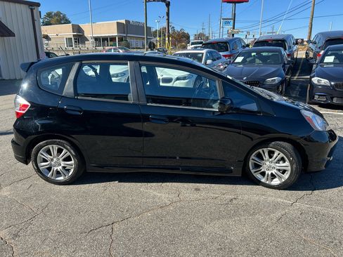 Used 2011 Honda Fit Sport image 12