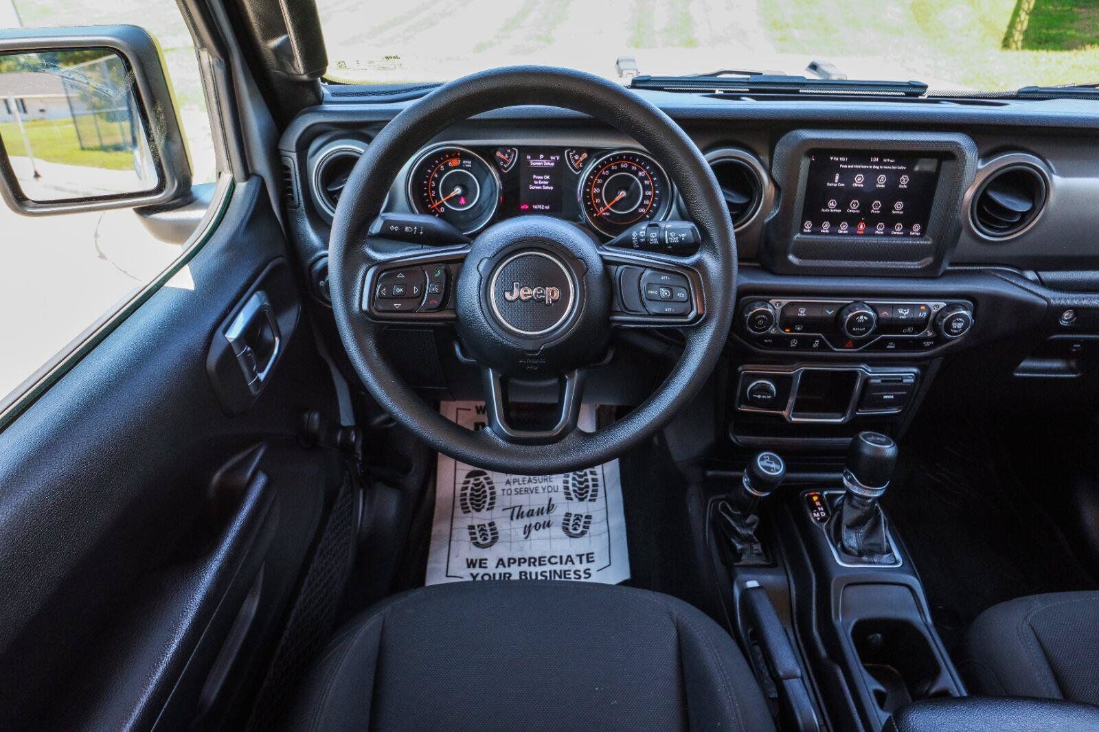 Used 2023 Jeep Wrangler Sport AWD/4WD image 25