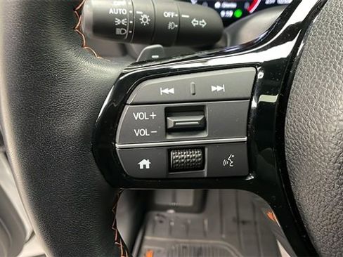 Used 2024 Honda Pilot TrailSport image 14