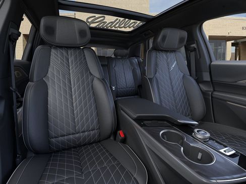 New 2026 Cadillac Lyriq V image 16