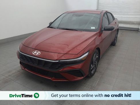 Used 2025 Hyundai Elantra Sport FWD image 1