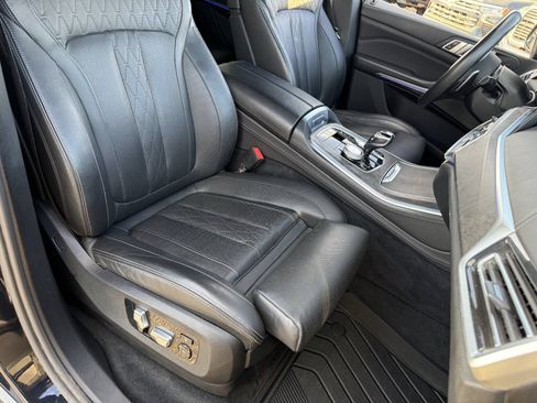 Used 2020 BMW X5 M50i w/ Executive Package AWD/4WD image 11
