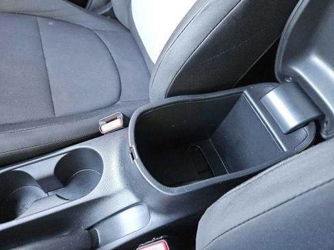 Used 2017 Kia Soul FWD image 18