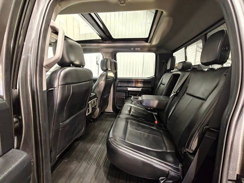 Used 2019 Ford F150 Lariat AWD/4WD image 36