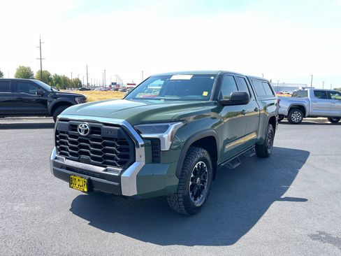 Certified 2022 Toyota Tundra SR5 w/ TRD Off-Road Package AWD/4WD image 7