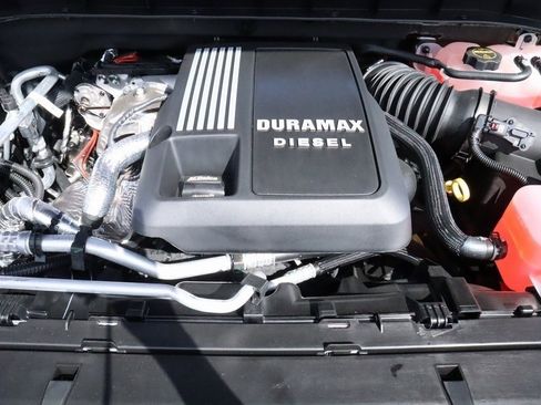 New 2026 Chevrolet Suburban High Country image 19