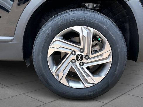 Used 2023 Hyundai Santa Fe SEL image 19