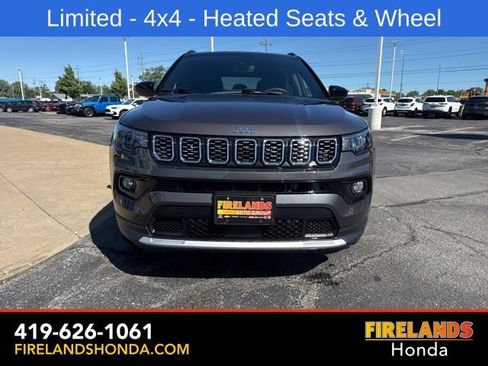 Used 2024 Jeep Compass Limited AWD/4WD image 8
