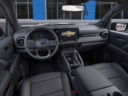New 2025 Chevrolet Colorado Z71 w/ Midnight Edition image 15