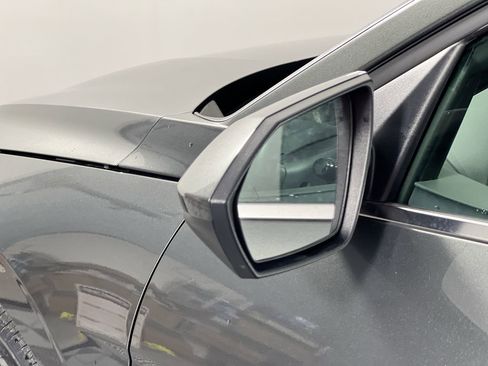 Used 2025 Hyundai Elantra SEL image 10