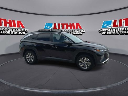 Used 2022 Hyundai Tucson Blue w/ Cargo Package AWD/4WD image 9