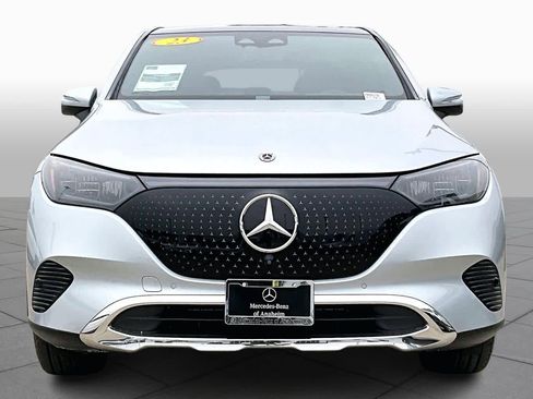 Used 2023 Mercedes-Benz EQE 350+ SUV w/ Exclusive Trim Package image 3