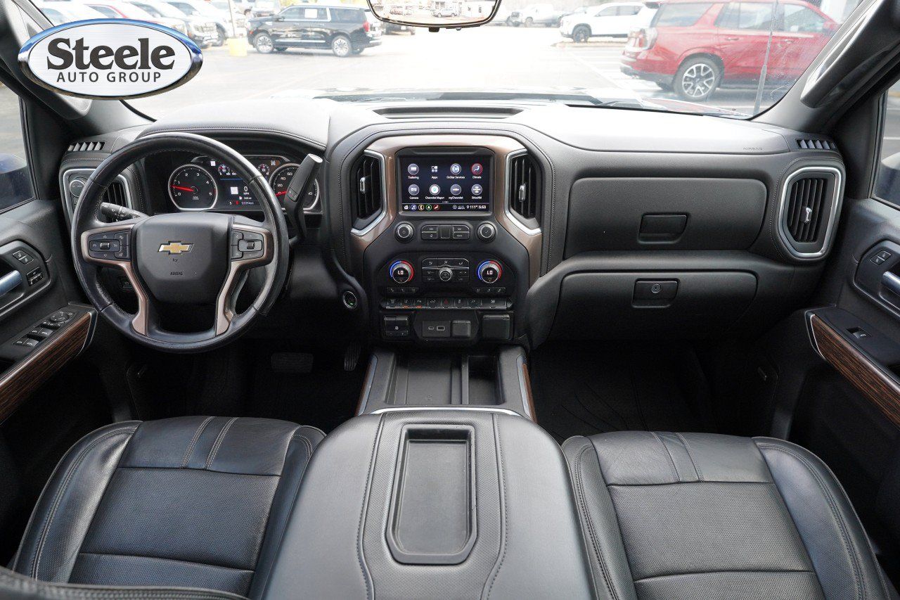 Used 2020 Chevrolet Silverado 3500 High Country w/ Technology Package AWD/4WD image 7