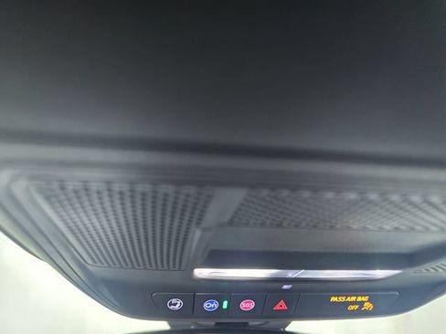 Used 2026 Chevrolet Equinox LT FWD image 28