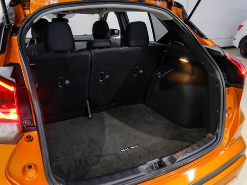 Used 2023 Nissan Kicks SR FWD image 68