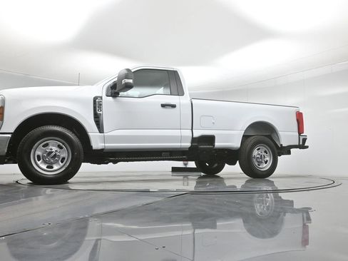 New 2026 Ford F350 XL w/ XL Chrome Package image 7
