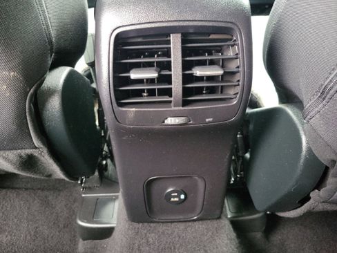 Certified 2022 Ford Escape SE w/ Convenience Package image 12