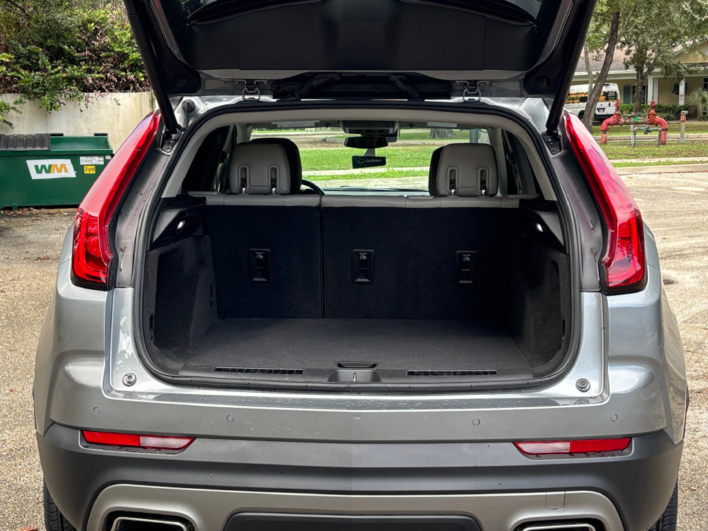 Certified 2023 Cadillac XT4 Premium Luxury FWD image 18