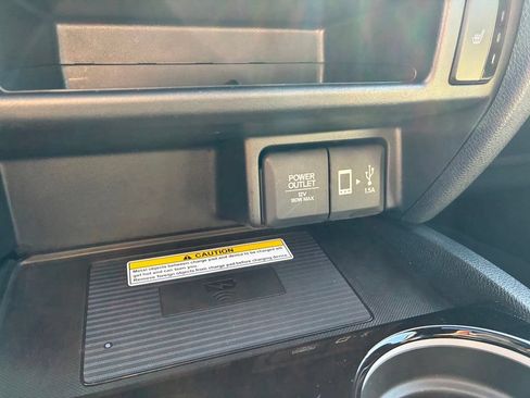 Used 2023 Honda Ridgeline Black Edition image 37