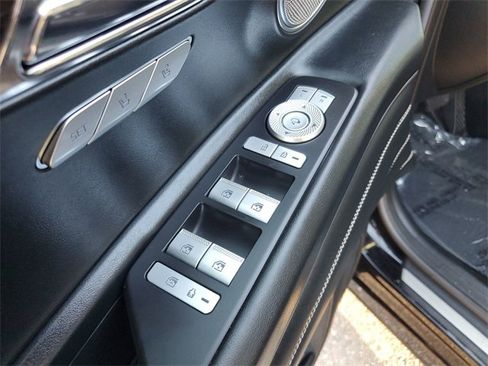 Used 2021 Genesis GV80 2.5T w/ Advanced Package 02 image 21