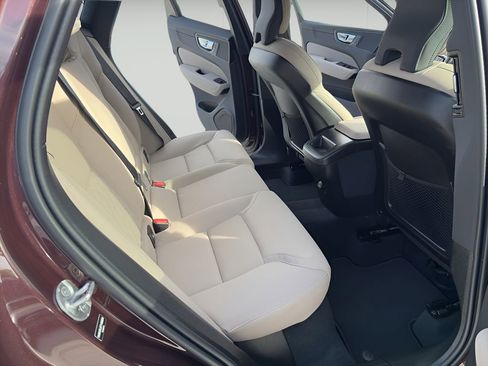 New 2026 Volvo XC60 B5 Core image 10