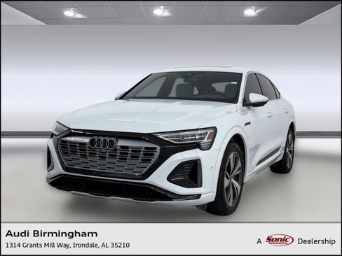 Used 2024 Audi Q8 e-tron Premium Plus w/ Premium Plus Package AWD/4WD image 1