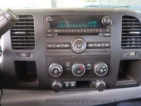 Used 2014 GMC Sierra 2500 W/T AWD/4WD image 26