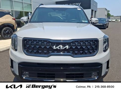 Used 2024 Kia Telluride SX Prestige X-Pro AWD/4WD image 2