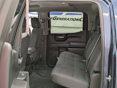 Used 2023 Chevrolet Silverado 1500 Custom image 11