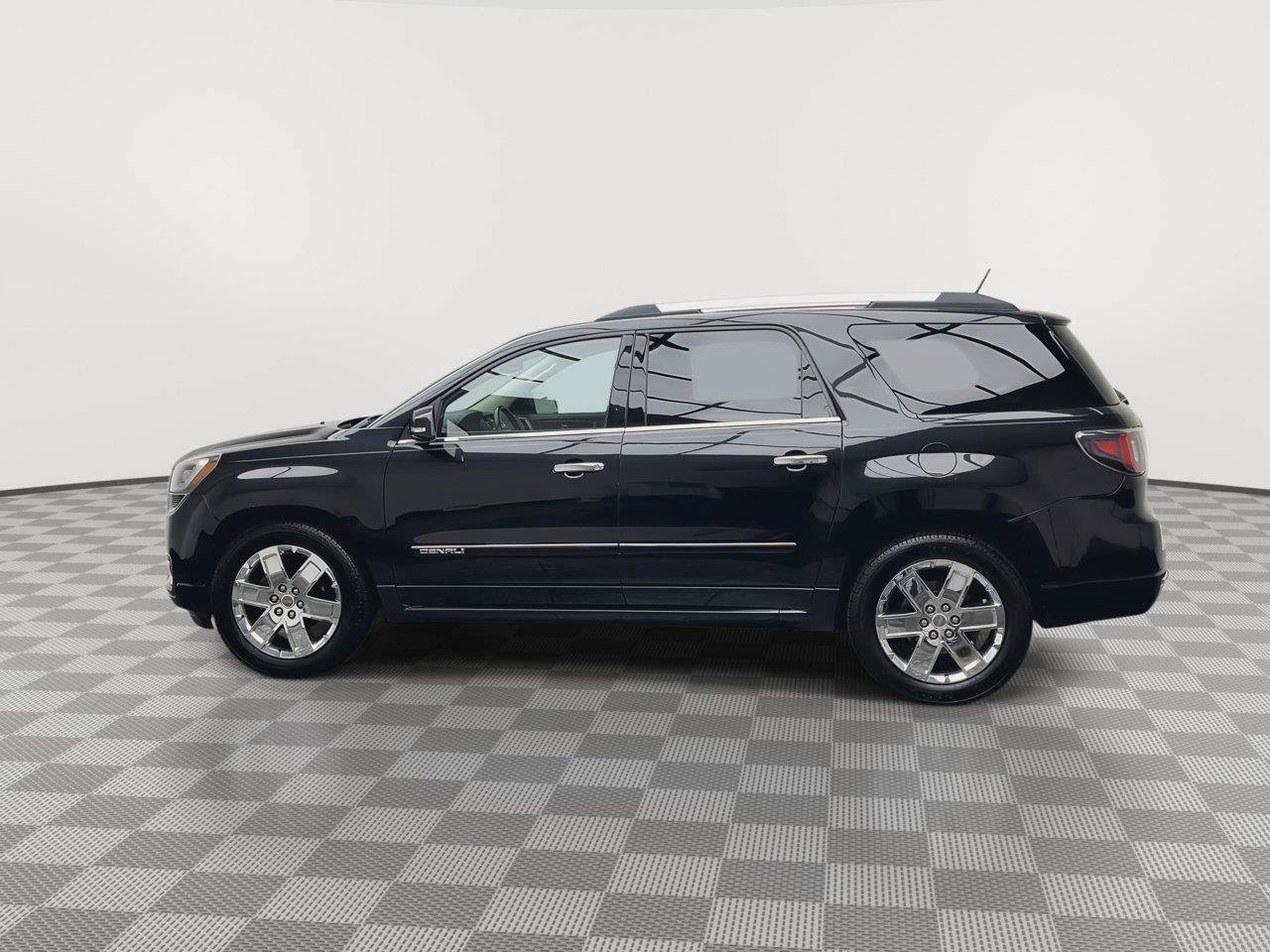Used 2015 GMC Acadia Denali AWD/4WD image 38