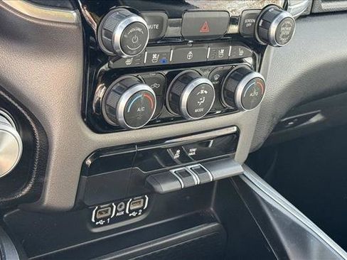 Used 2024 RAM 1500 Laramie AWD/4WD image 15