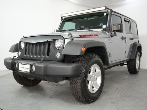 Used 2016 Jeep Wrangler Unlimited Sport w/ Quick Order Package 24S AWD/4WD image 3