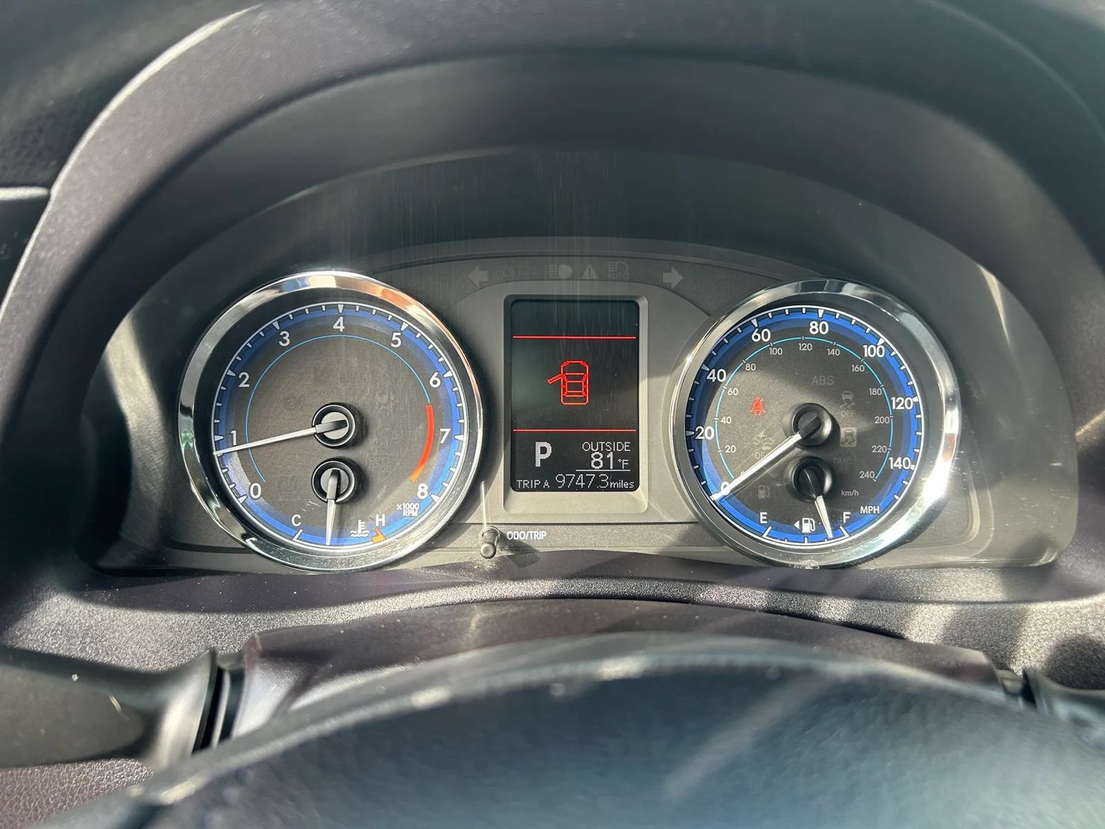 Used 2019 Toyota Corolla LE FWD image 11