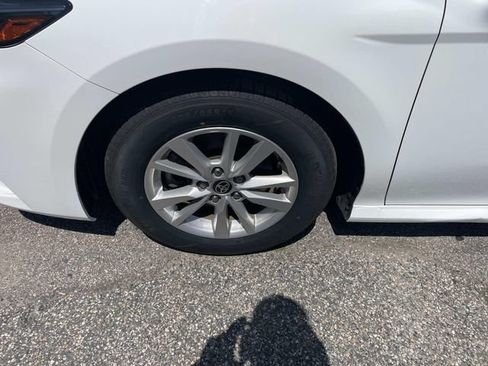 Used 2025 Toyota Camry LE FWD image 14