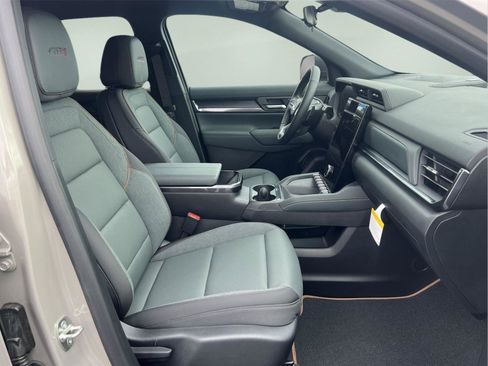 New 2026 GMC Terrain AT4 image 13