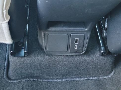 Used 2023 Buick Encore GX Preferred w/ Cold Weather Comfort Package FWD image 27