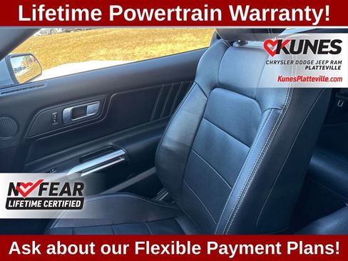 Used 2023 Ford Mustang Convertible RWD image 37